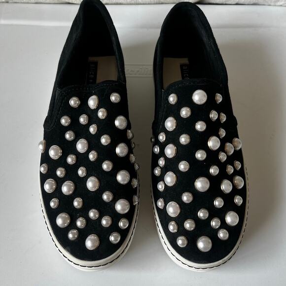 Alice + Olivia Sasha Platform Pearl Studded Slip On Sneaker Black 37/7 - Picture 3 of 8